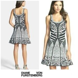 DIANE VON FURSTENBERG Fanny Zebra Print Knit Black White Sleeves Mini Dress Sz M